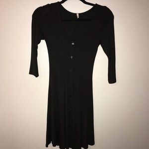 Half sleeve black button up dress